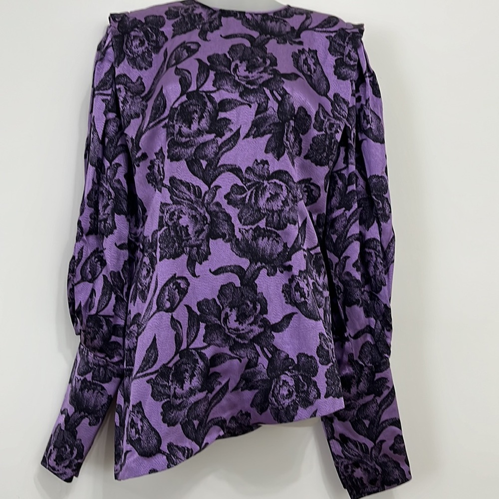 Ungaro vintage full sleeved blouse.